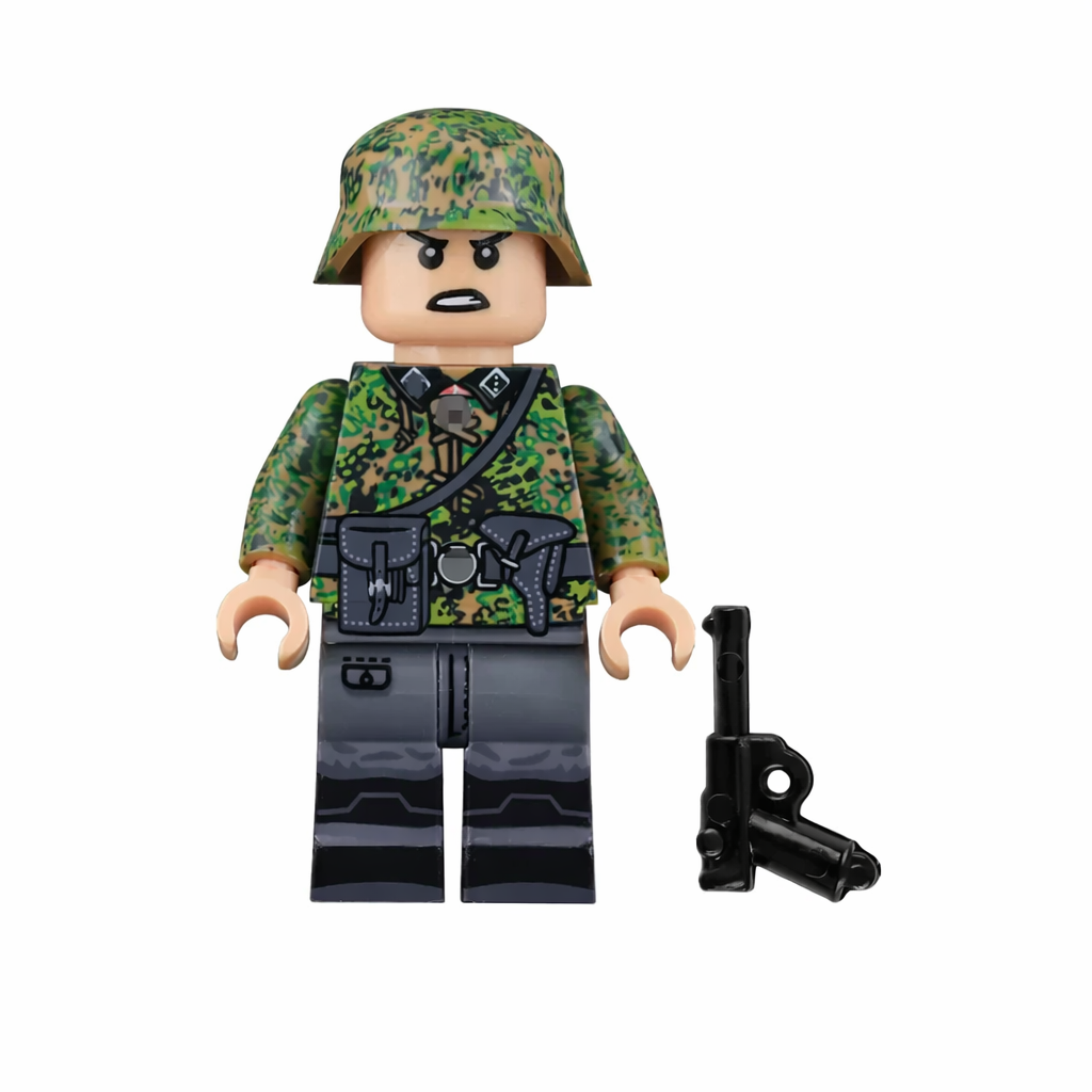 WW2 German Oak Spring Lieutenant Minifigure