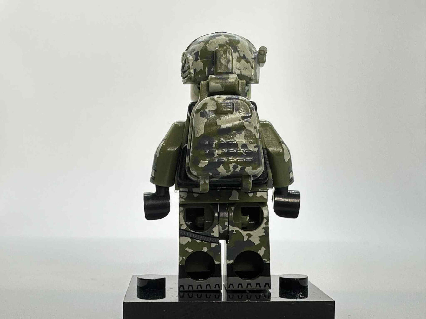 #73 Modern Russian Army Minifigure