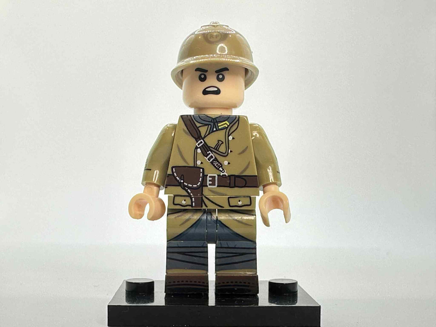 #30 WW2 French Army Officer Minifigure