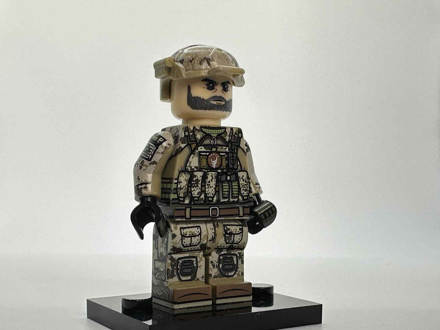 #67 US Military Modern Warfare Minifigure