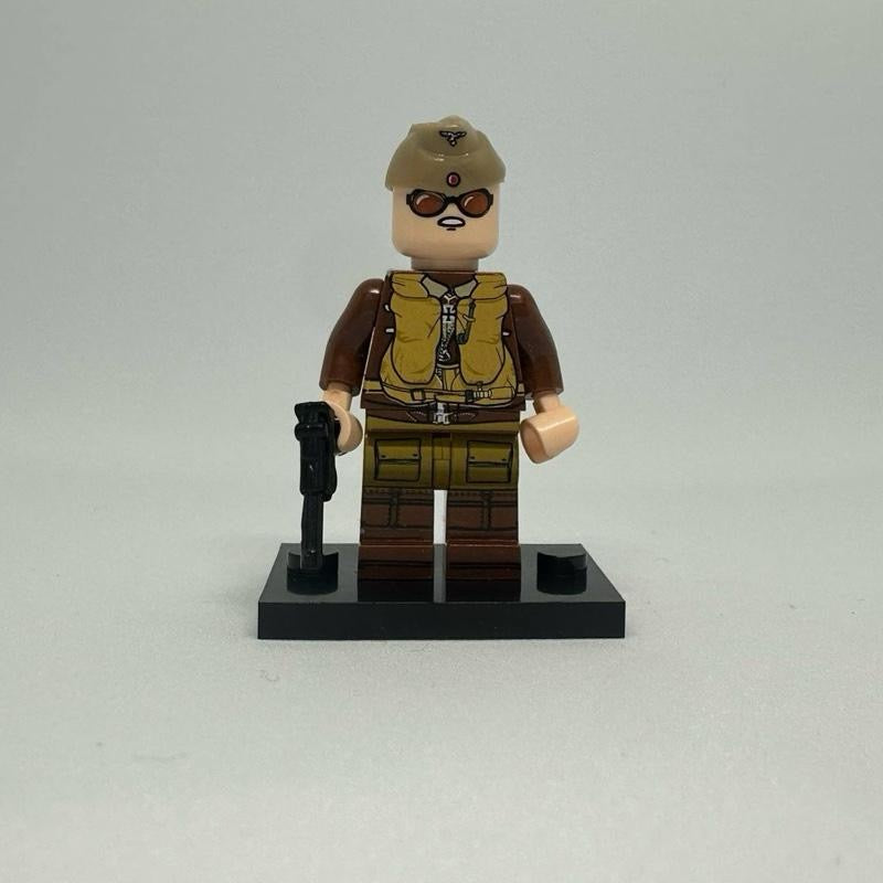 #49 WW2 German North Africa Pilot Minifigure