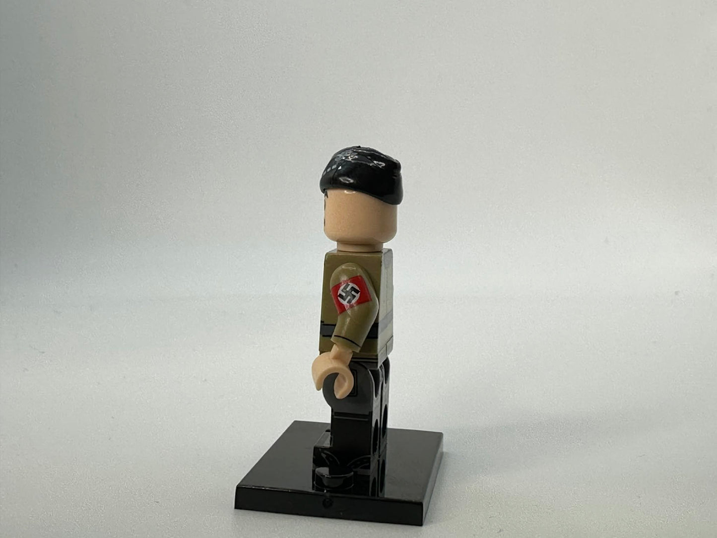 #86 WW2 German Officer Minifigure