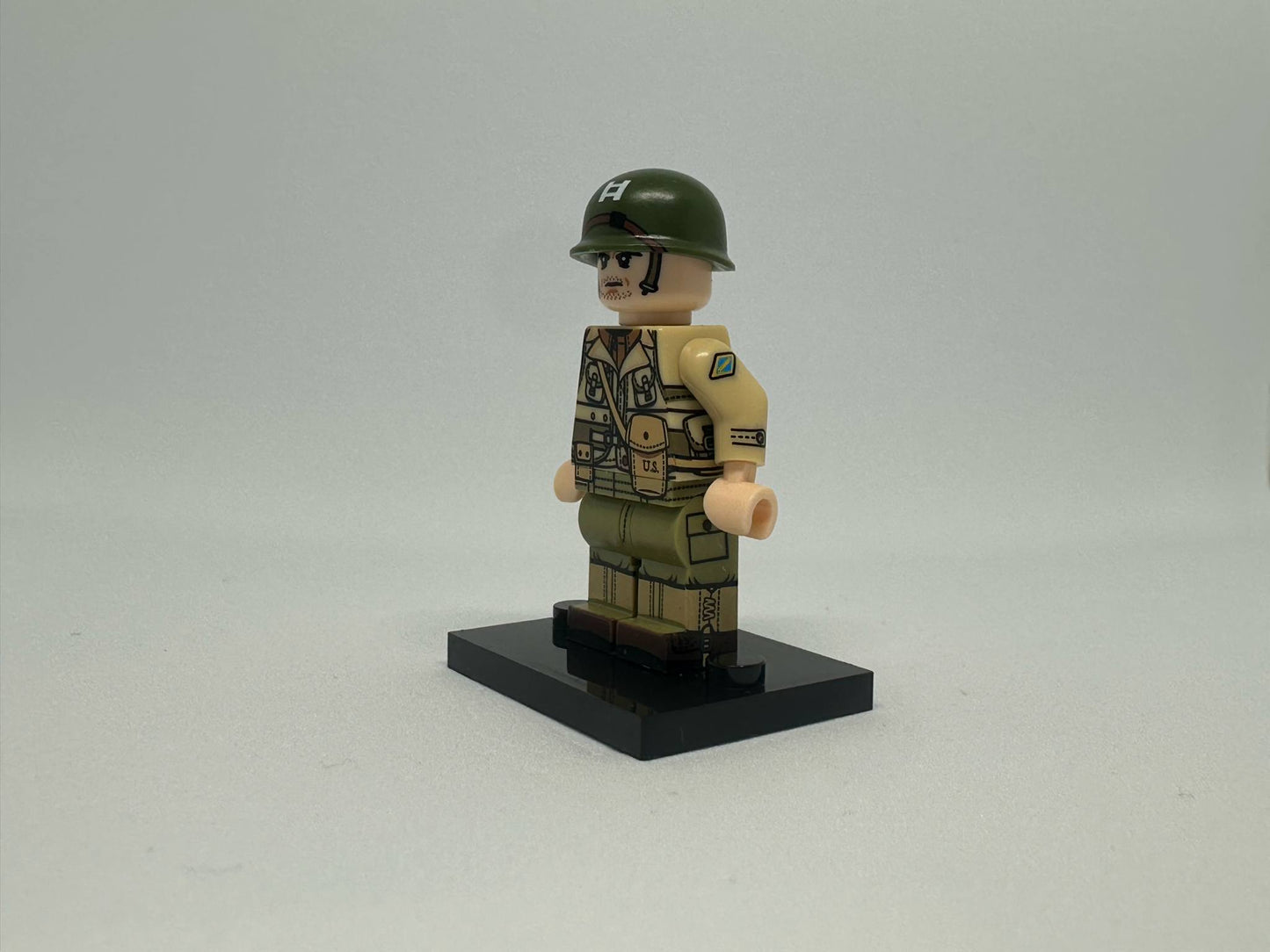 #12 WW2 US Army Lieutenant Minifigure
