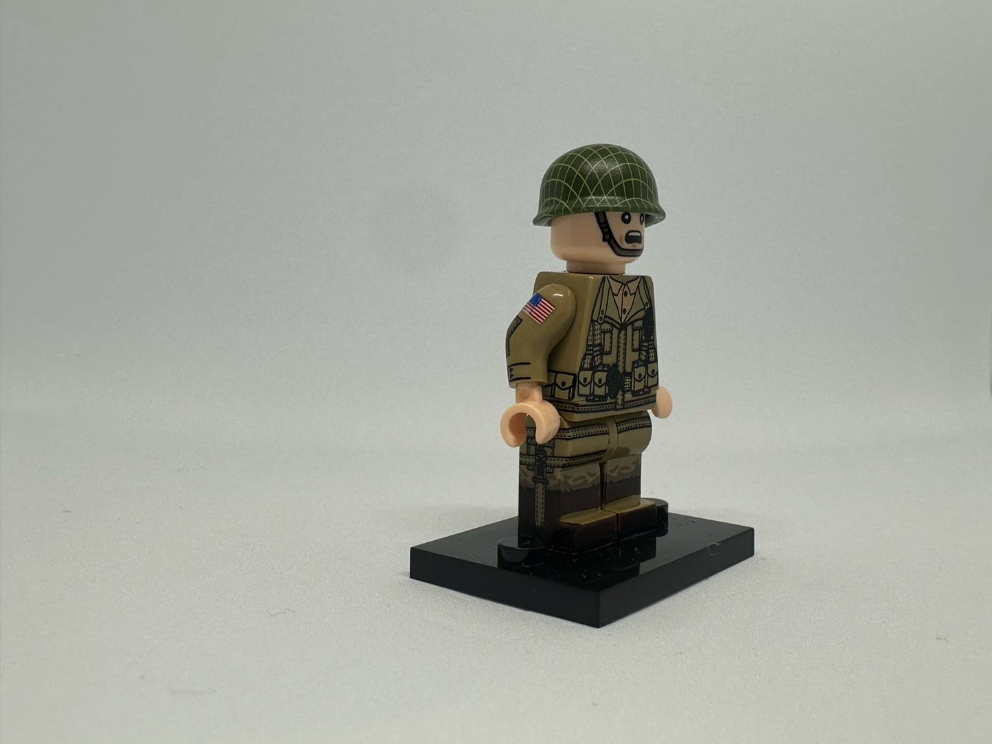 #29 WW2 US Airborne Minifigure