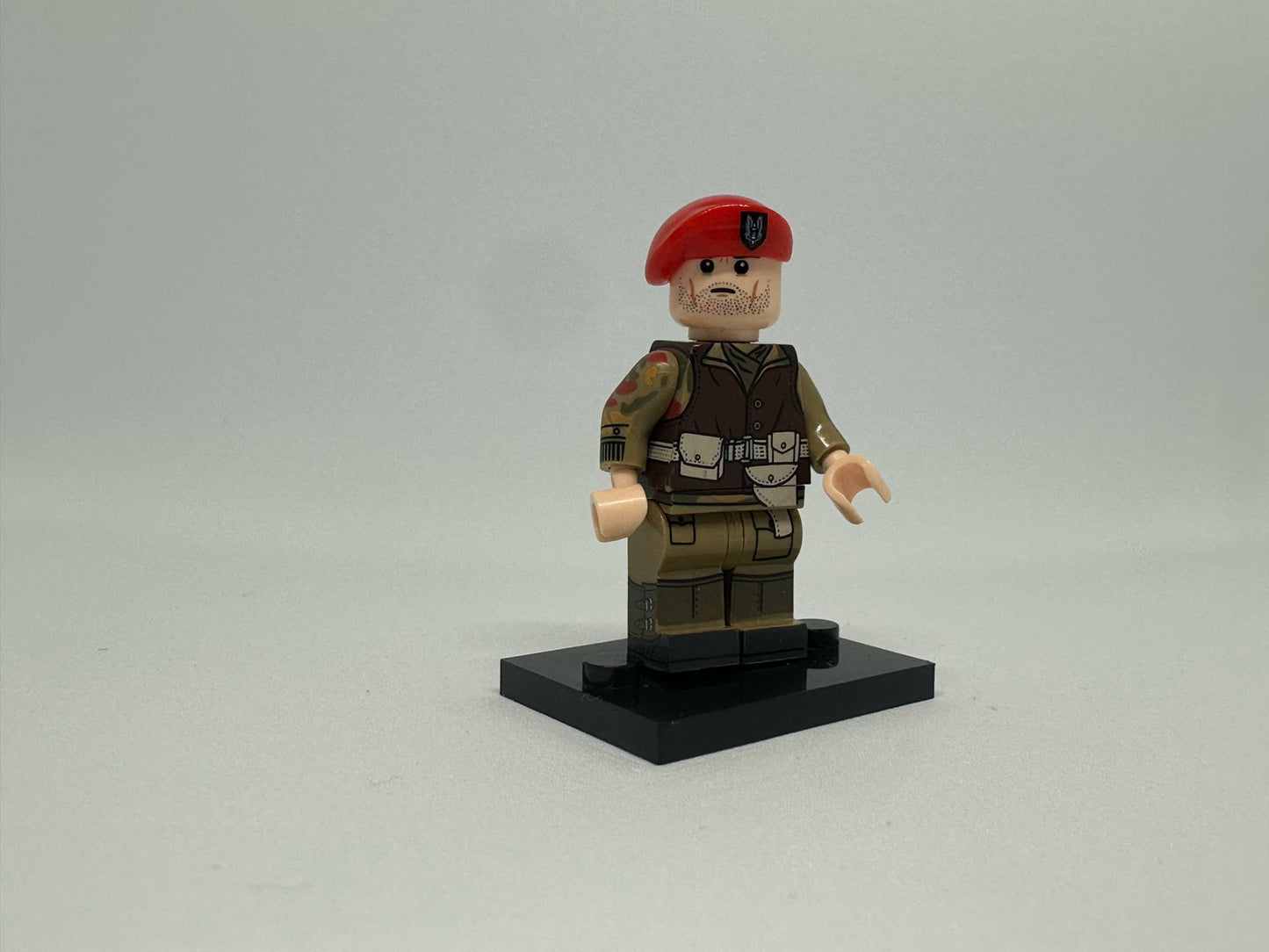 #16 WW2 British Army SAS Minifigure