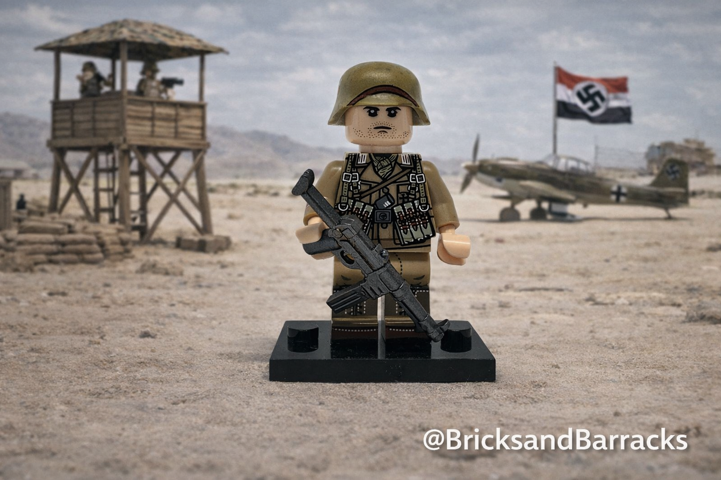 #42 WW2 German North Africa SMG Minifigure