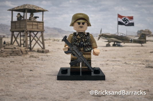 #42 WW2 German North Africa SMG Minifigure