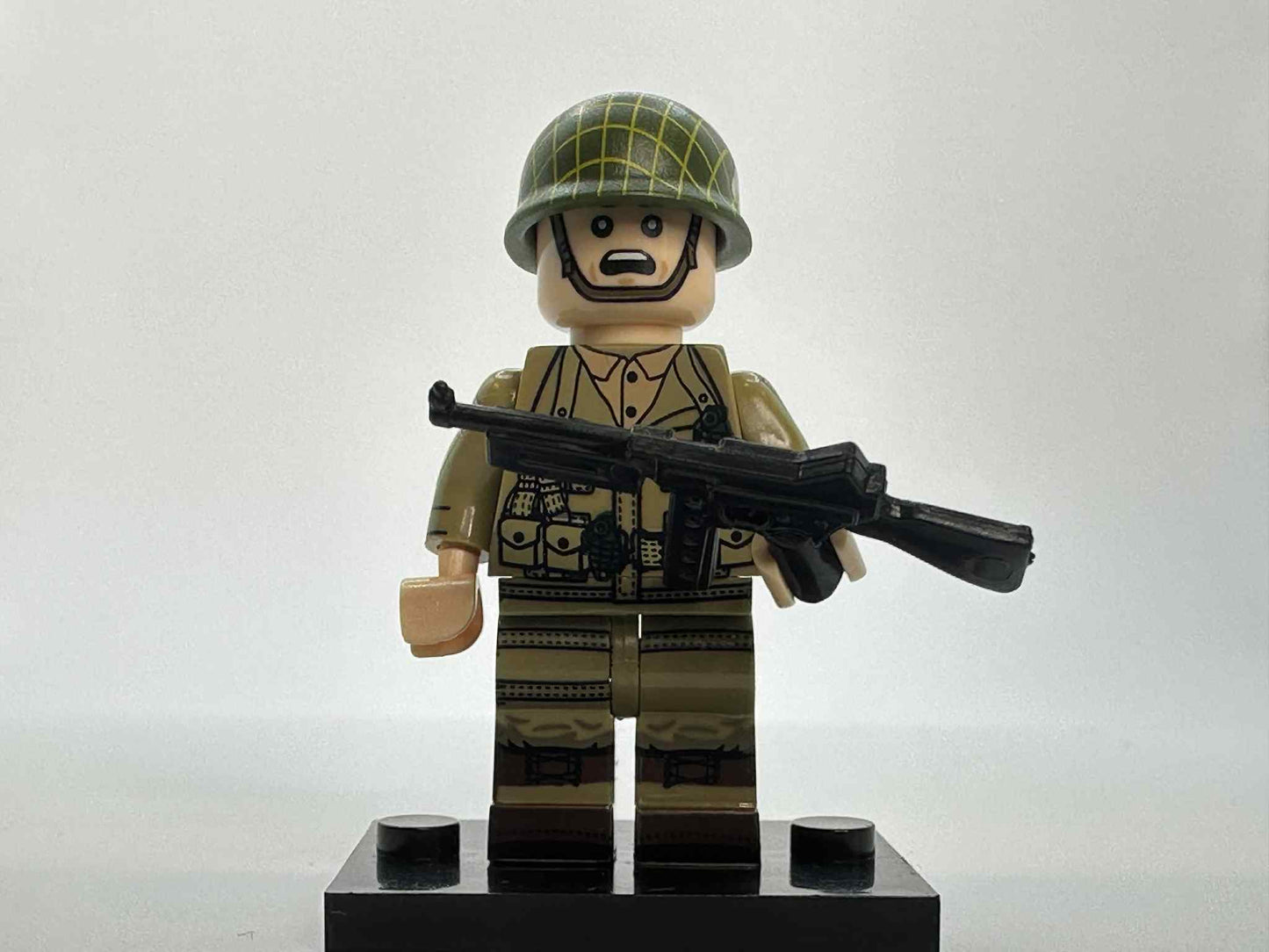 #88 WW2 US Army Airborne Minifigure