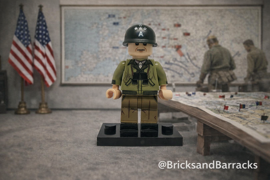 #27 US Military General Minifigure