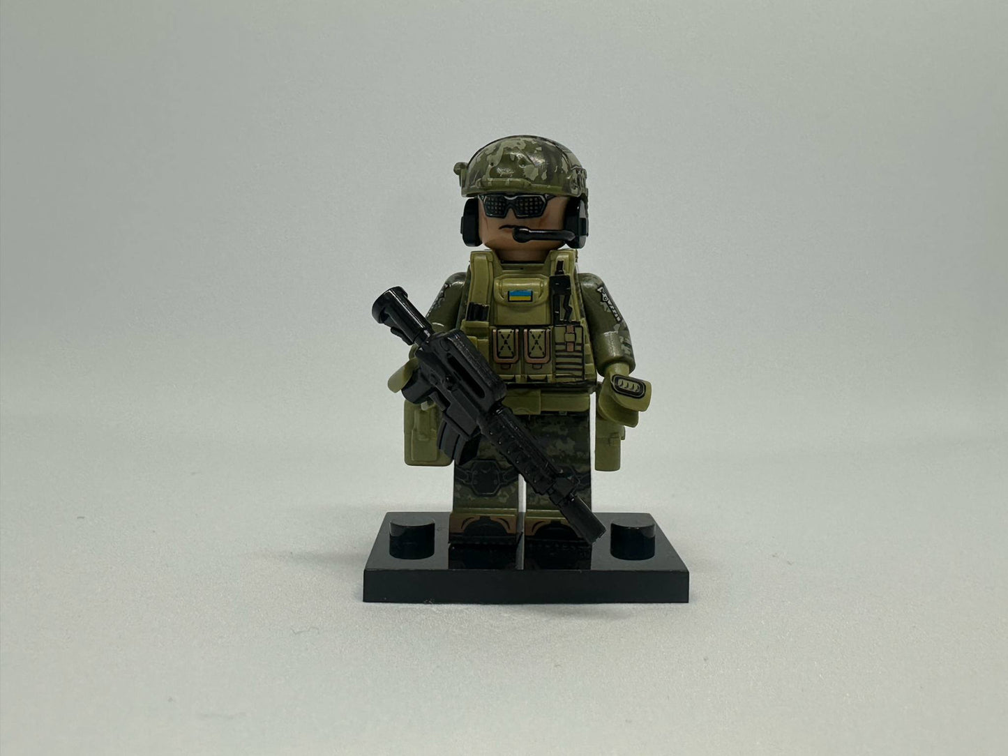 #57 Ukrainian Modern War Minifigure