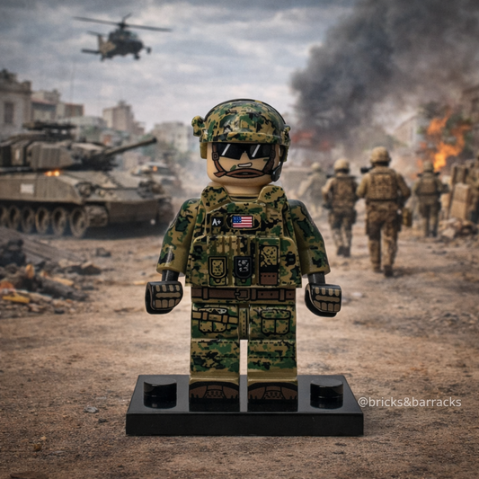 #75 USMC Minifigure