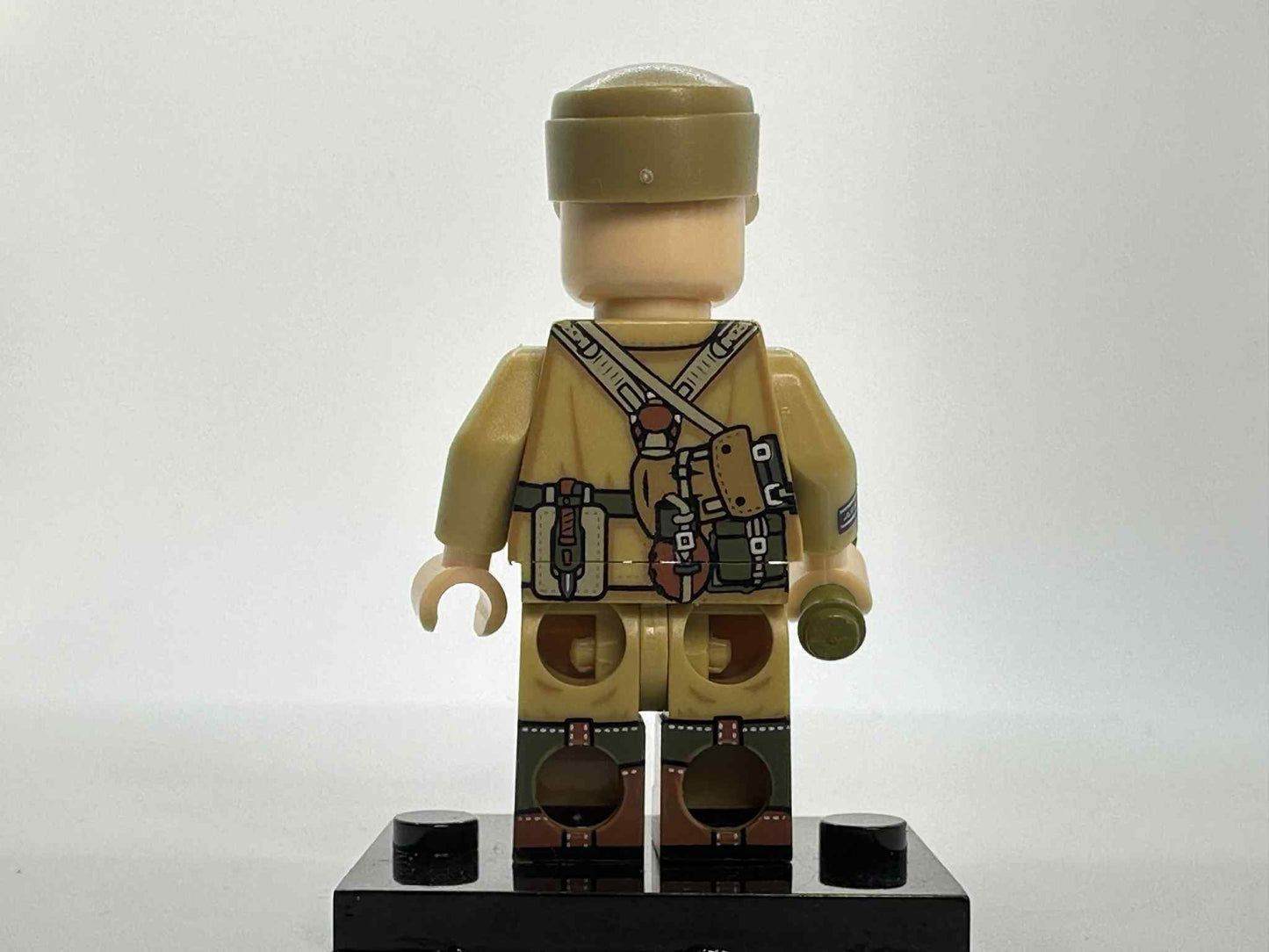 #80 German North Africa Minifigure