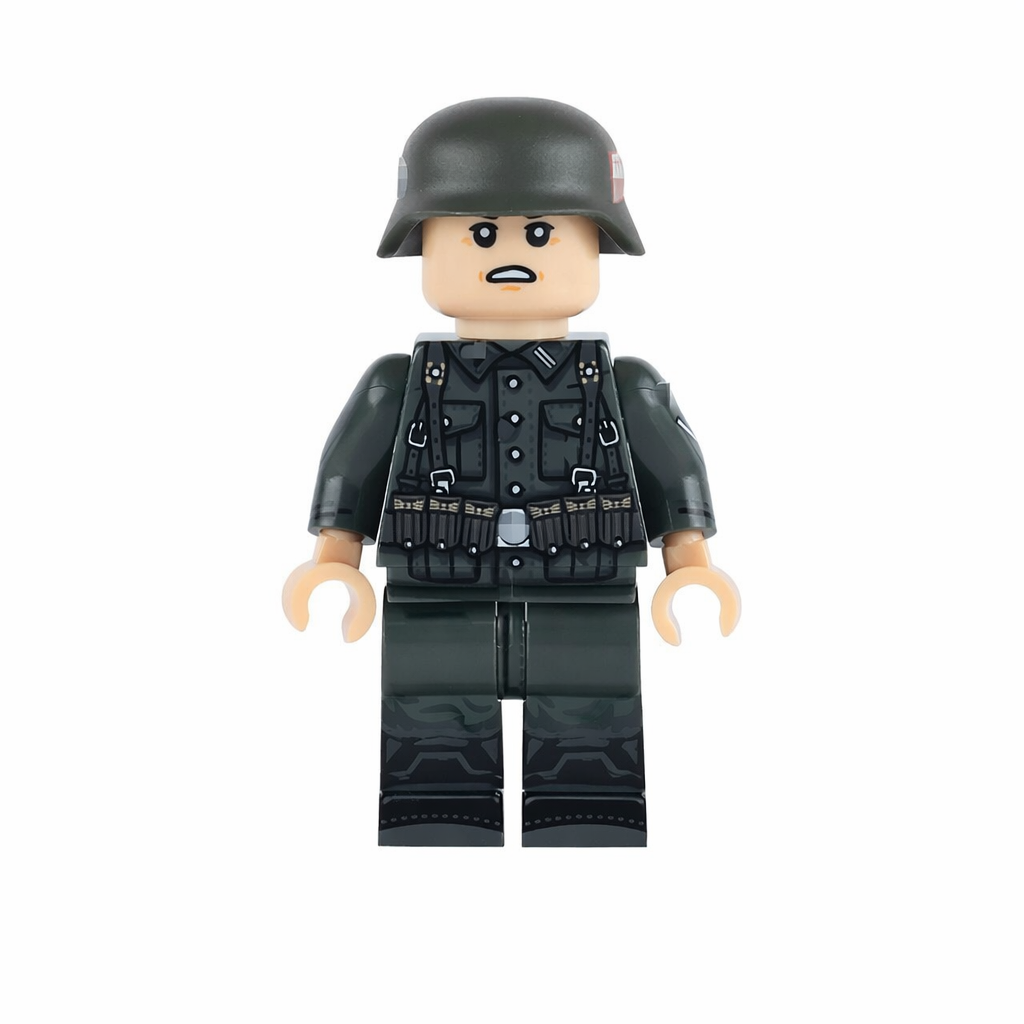 WW2 German Infantry Rifleman Minifigure