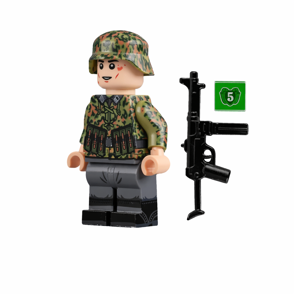 WW2 German Camo Infantry Rifleman Minifigure