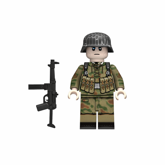 WW2 German Green Woodland Camo MP40 Minifigure